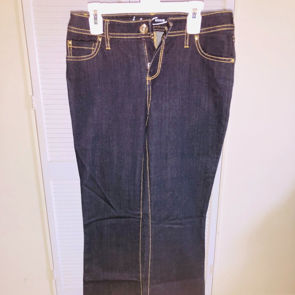 INC, Blue Jeans, Flare Leg. Reg. Fit, Size 4P